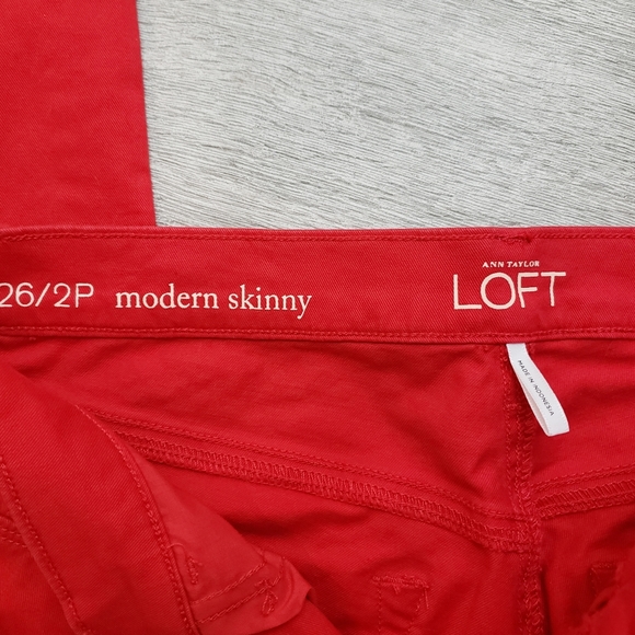 Ann Taylor LOFT Modern Skinny Jean's Red 26 / 2P - Picture 3 of 5